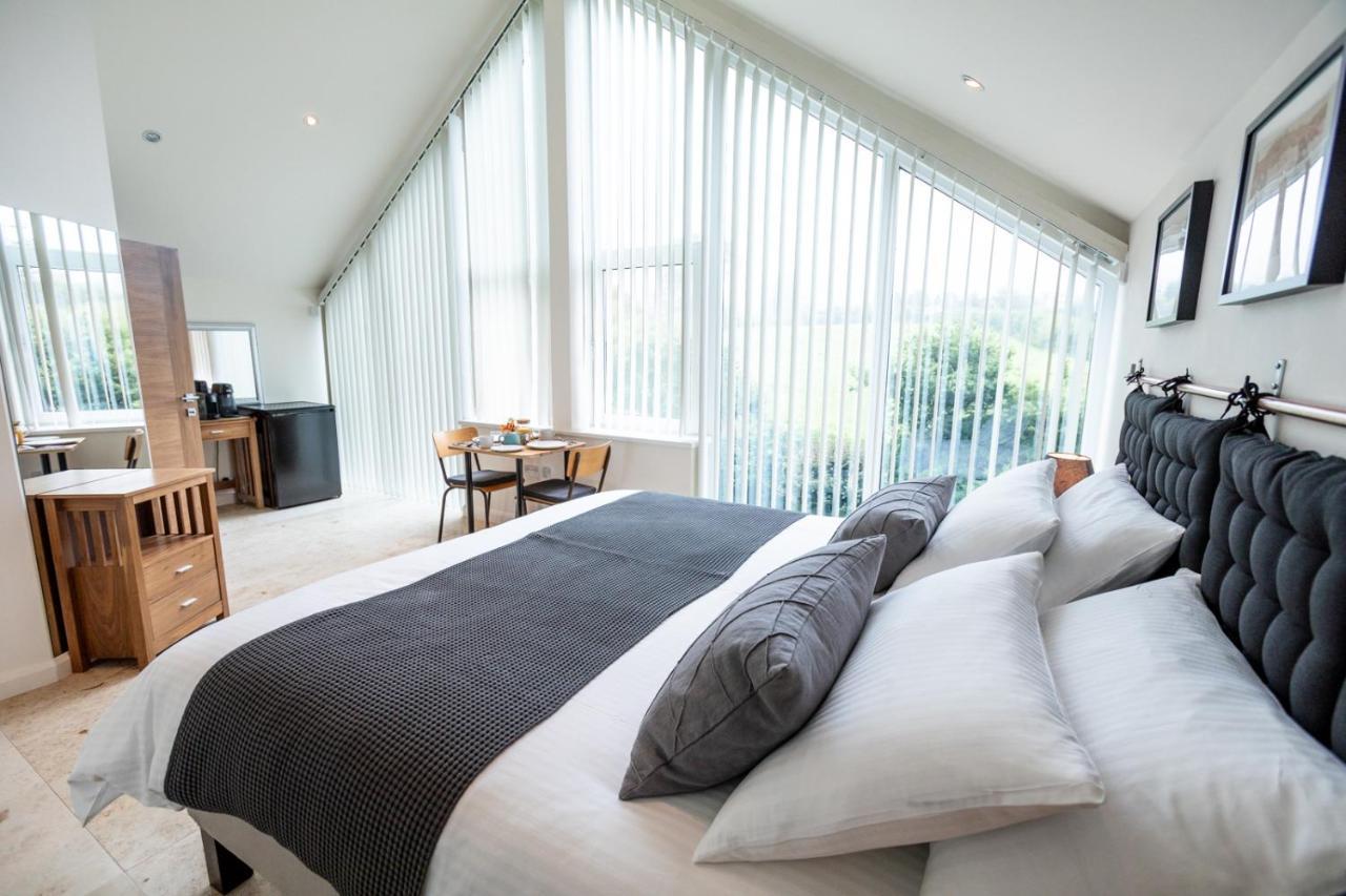 Ecton House Bed & Breakfast Newport  Exterior foto